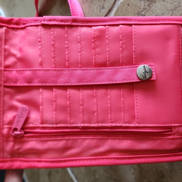 Thirty-One Vibrant Pink Quilted Crossbody Bag - Picture 9 of 12